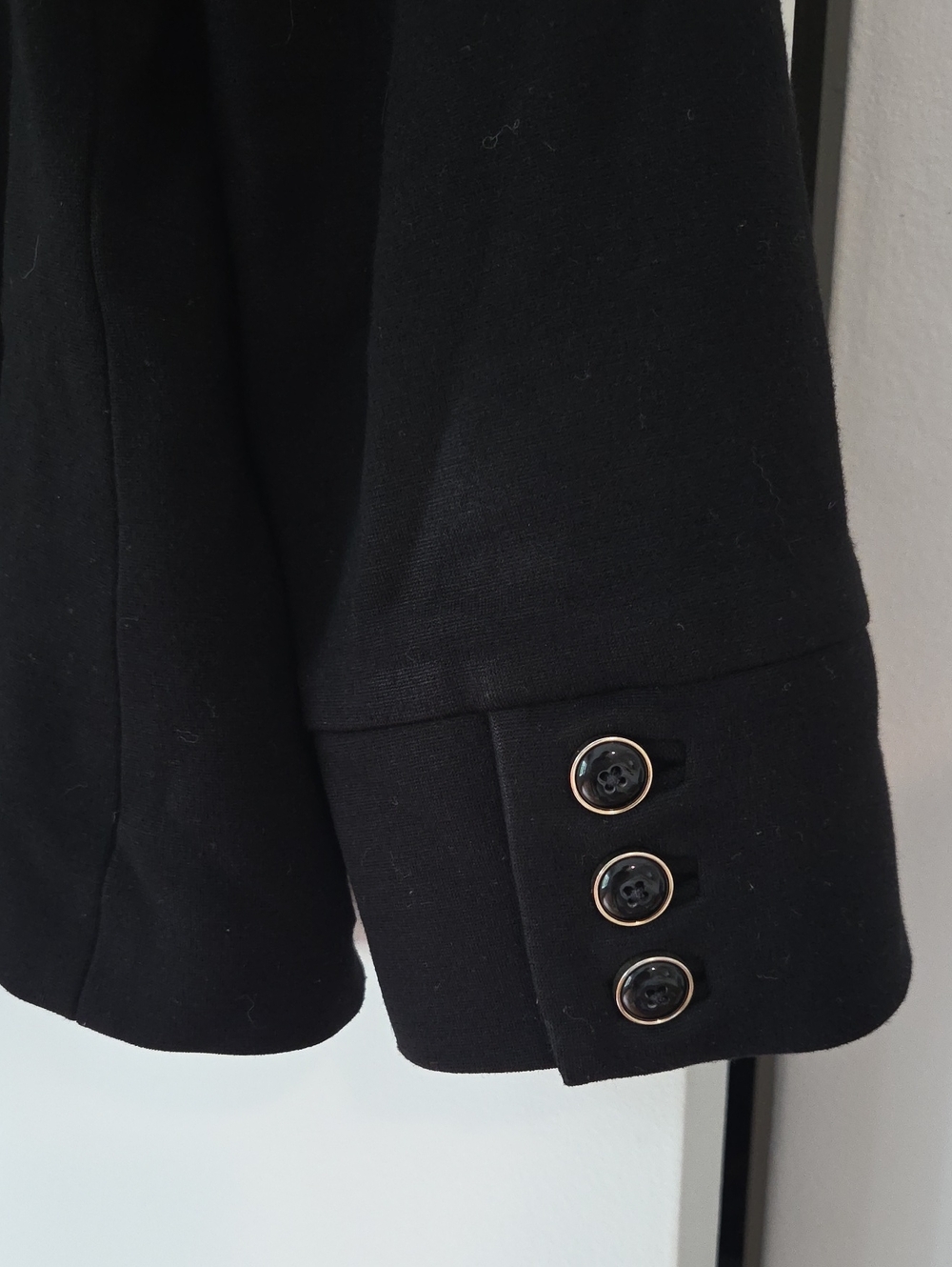 Banana Repulic Cropped Jacket - Picture 11 of 13